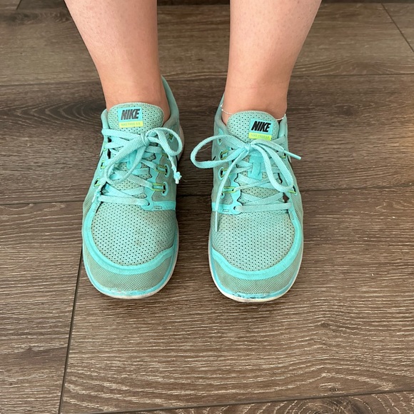 Nike Free 5.0 - Picture 5 of 7